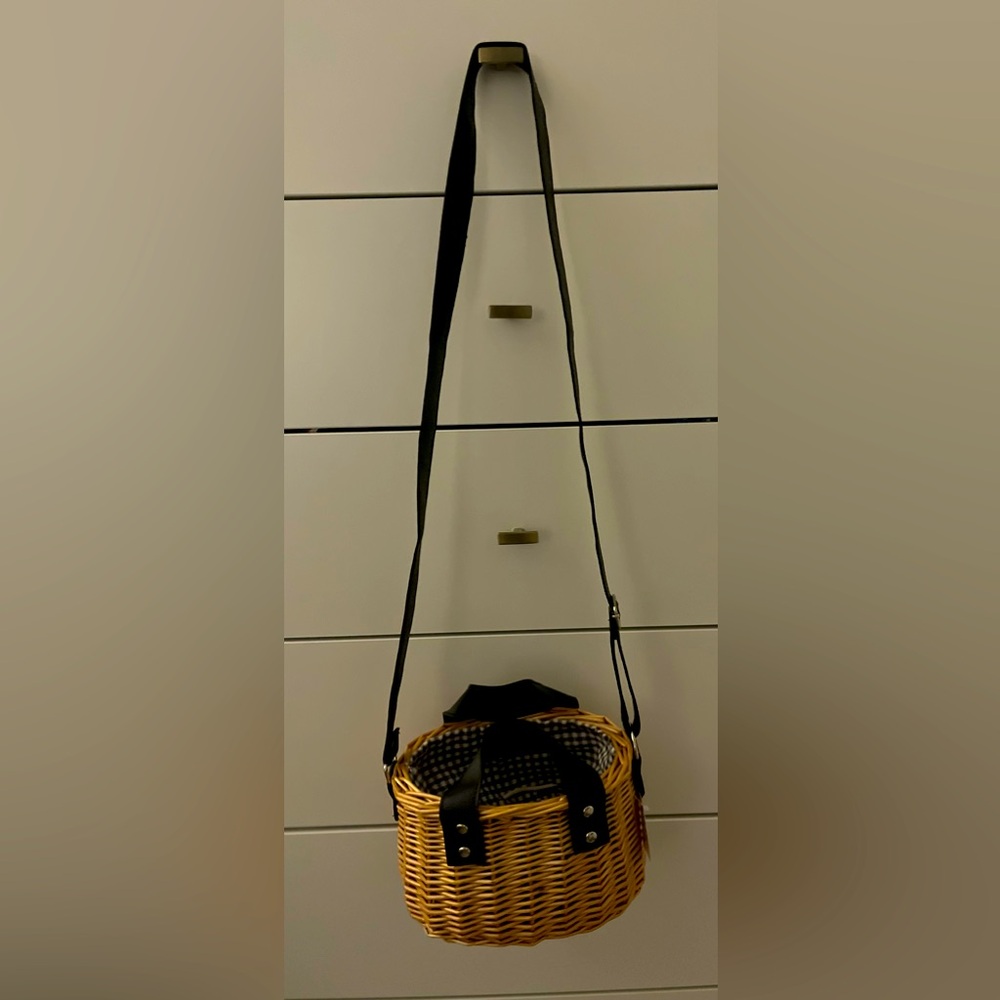 BRAND NEW - Two way wicker basket - Picture 3 of 6